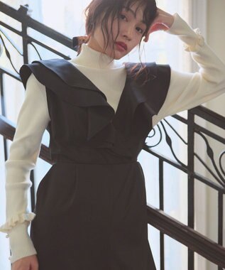 Feroux フリルデザイン サロペット パンツ ブラック系