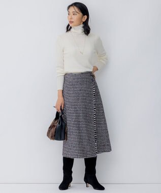 23区 【洗える】ウーステッドウール タートルネック ニット アイボリー系