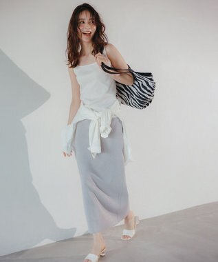 UNFILO 【MAG×スタイリストコラボ】イージーケアシャツ×ラメIラインスカート オフ×シルバー