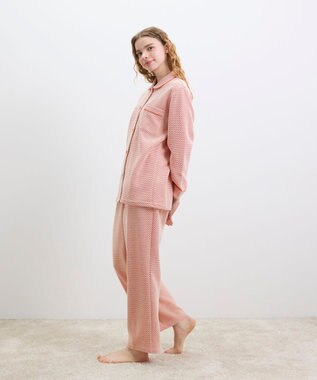 une nana cool 【綿混】丸襟ぽこぽこNew Yearパジャマ レッド