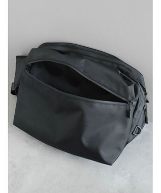 CRAFT STANDARD BOUTIQUE NoiR Luminous Shoulder Black