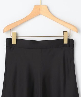 組曲 【WEB限定】サテンナロー スカート ブラック系