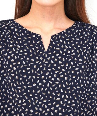 Tiaclasse 【洗える】柄プリントブラウス ブラック