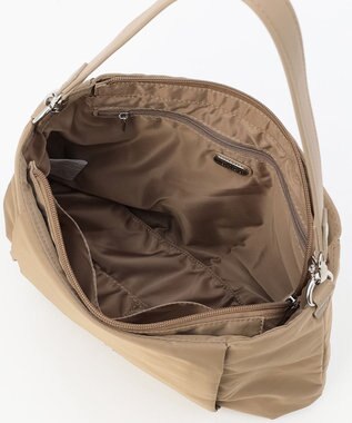 LA BAGAGERIE 多収納ナイロン2WAYショルダー グレージュ