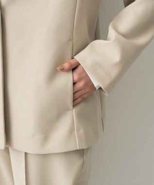 YECCA VECCA ストレッチノーカラージャケット Light Beige