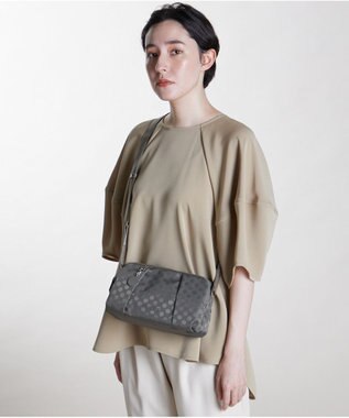 Y'SACCS Polka Dots ポシェット