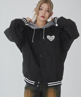 WEGO 【ユニセックス着用ITEM】グラフィックフードスタジャン ブラック