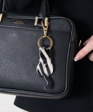 INTER-CHAUSSURES 【ANDREA CARDONE】ネコ型レザーキーチャーム