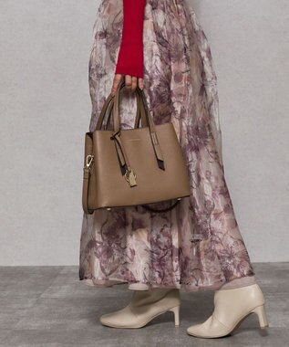 style code 【8/26入荷】【MERCURYDUO/マーキュリーデュオ】アオリワークハンドバッグ グレージュ