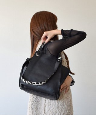 INTER-CHAUSSURES 【RIPANI】レザーハンドバッグ ブラック