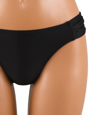 San-ai Resort（三愛水着楽園） 【WEB限定商品】ワコール共同開発 ノンワイヤーなのにぷっくり美胸を作る【ダブルアップ】　クロスビキニ M1/M2/L1　　【San-ai Resort（サンアイリゾート）】 ブラック