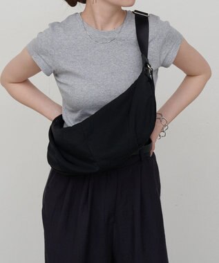 russet ナイロンバナナボディバッグ(CE-1710) Black