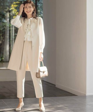 組曲 S 【KUMIKYOKU NAVY】コンフォータブルドレープ ラップパンツ アイボリー系