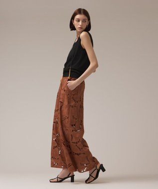 GRACE CONTINENTAL カットワークバギーパンツ ブラウン