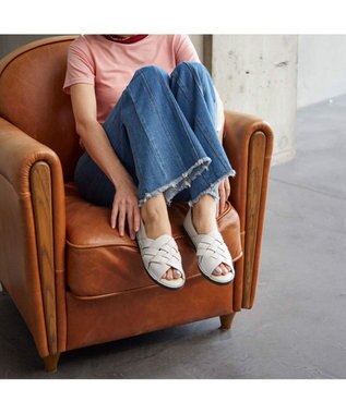 ing <ing>【サスティナブルシリーズ】編み込みデザインオープントゥシューズ ホワイト