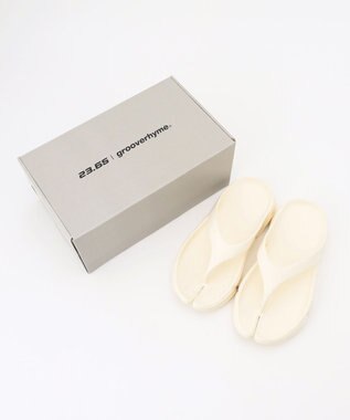 SHARE PARK LADIES 【23.65／イーシプサムチョンユクオ】　足袋トングサンダル アイボリー系