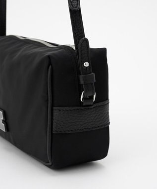 IACUCCI 【予約】アーゴ ミニショルダー NYLON/CERVO ブラック