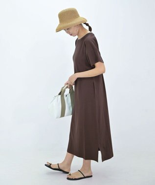 TOQUE 25SS新作〈大草直子さんアドバイザー〉スーピマコットン半袖ロングワンピース ブラウン