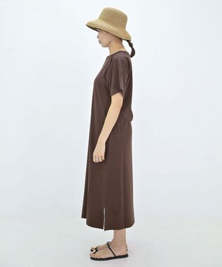 TOQUE 25SS新作〈大草直子さんアドバイザー〉スーピマコットン半袖ロングワンピース ブラウン