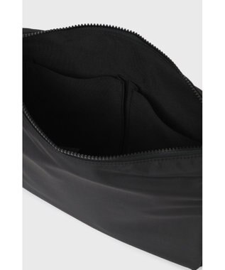 DAKS ナイロン×牛革 ハウスチェックディテール フラップショルダーバッグ ブラック