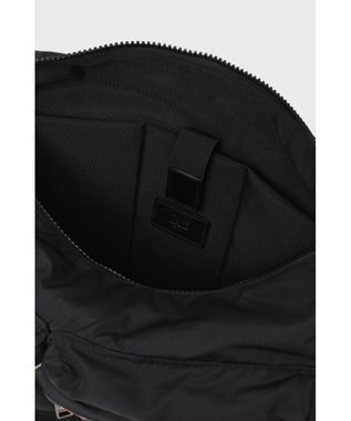 DAKS ナイロン×牛革 ハウスチェックディテール フラップショルダーバッグ ブラック