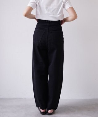 woadblue 石岡真実さん着用 サルエルブレットデニムパンツ ブラック BLACK