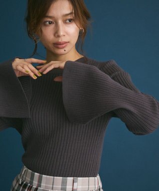 Green Parks ・ｓｗｉｎｇ　ｂｙ　ベルスリーブクルーリブニット Charcoal Gray