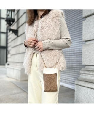 LA BAGAGERIE 【インスタグラマー chiyoさん×LA BAGAGERIE】チェーンスマホショルダー