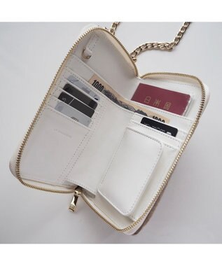 LA BAGAGERIE 【インスタグラマー chiyoさん×LA BAGAGERIE】チェーンスマホショルダー ホワイト