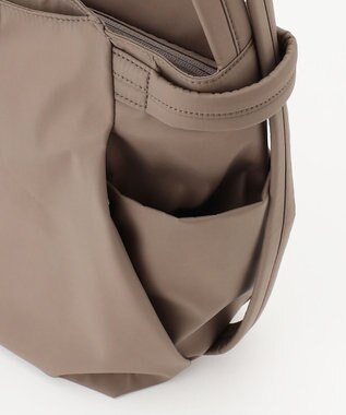 Y'SACCS 【ナイロンタフタ】トラベルショルダーリュック mini ベージュ系その他