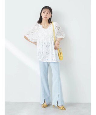 earth music&ecology コットンレースＶネックブラウス Off White