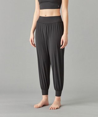 Chacott ZEN ジョガーパンツ ブラック