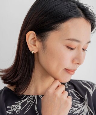 23区 【WEB限定】プチ ハート ピアス ゴールド系