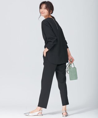 23区 トリアセダブルジョーゼット パンツ ブラック系