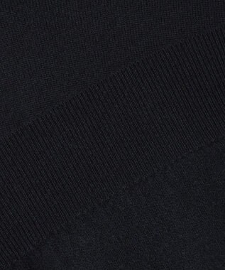 23区 【R(アール)】ウールカシミヤ 5分袖 タートルネックニット ブラック系