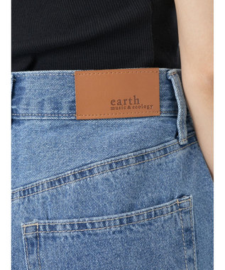 earth music&ecology ストレートフィットデニム Indigo