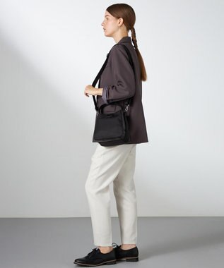 Y'SACCS スクエアすっきりトート SSサイズ ブラック