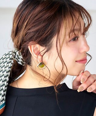 Tiaclasse スフィアーアクリル＋サークルピアス ゴールド×グリーン