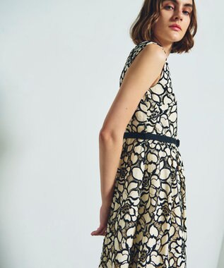 GRACE CONTINENTAL ローズレースドレス キナリ