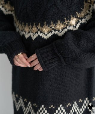 earth music&ecology 【予約】Disney/ミッキー刺繍ノルディックニットチュニック ブラック