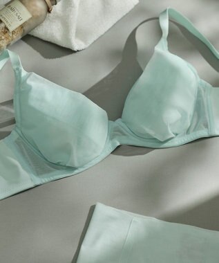 une nana cool 小さく見せるブラ ミニマイザーブラ シンプル TU