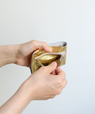 blancle メタリックレザー スマートウォレット GOLD