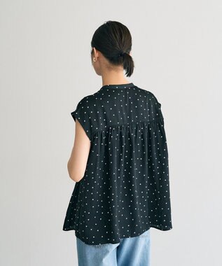 YECCA VECCA ドット柄ギャザーブラウス Camel