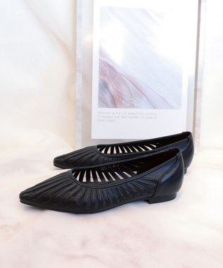 Tiaclasse 【小倉優子さん着用・フラット&ヒール2TYPE】ケージデザインシアーパンプス フラット：ブラック