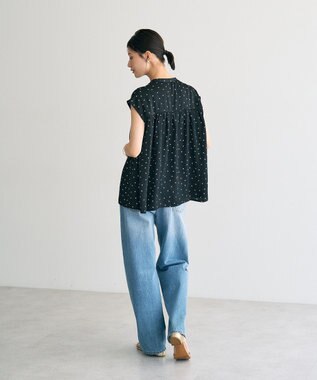 YECCA VECCA ドット柄ギャザーブラウス Camel