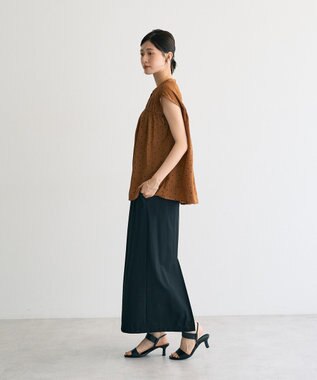 YECCA VECCA ドット柄ギャザーブラウス Camel