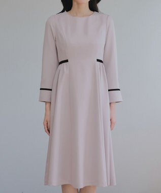 Tiaclasse 【安田美沙子さん着用・新色追加・洗える】ベロアラインフレアワンピース ラベンダーグレー