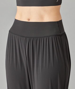 Chacott ZEN ジョガーパンツ ブラック