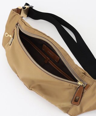 23区 ORSETTO ナイロンツイル ボディ バッグ キャメル系