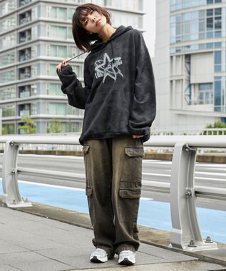 WEGO 【ユニセックス着用ITEM】スノーダイグラフィックビッグパーカー ブラック